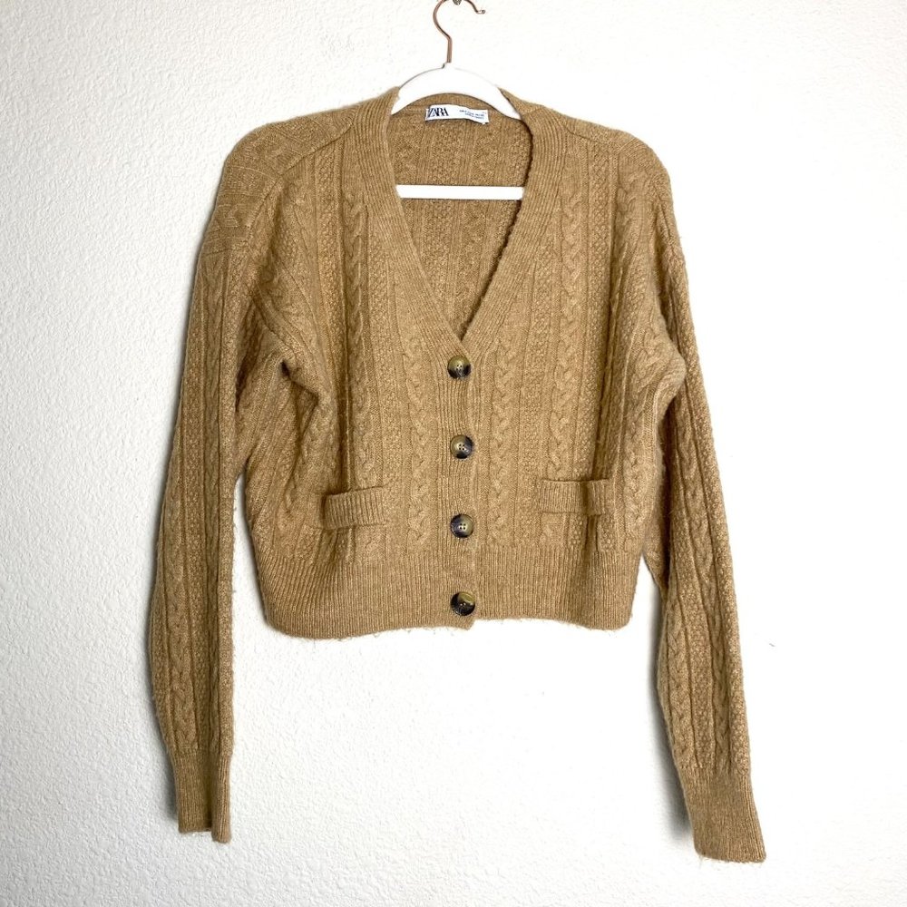 Zara Cable Knit Button Cropped Long Sleeve Cardigan Sweater Camel Tan - Picture 3 of 7